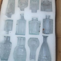 Small Glass Vases. Box Of 12