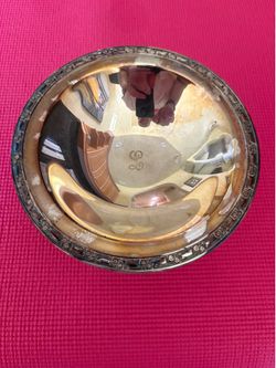 7 1/2 Inch Round Silverplated Candy/ Nut Dish
