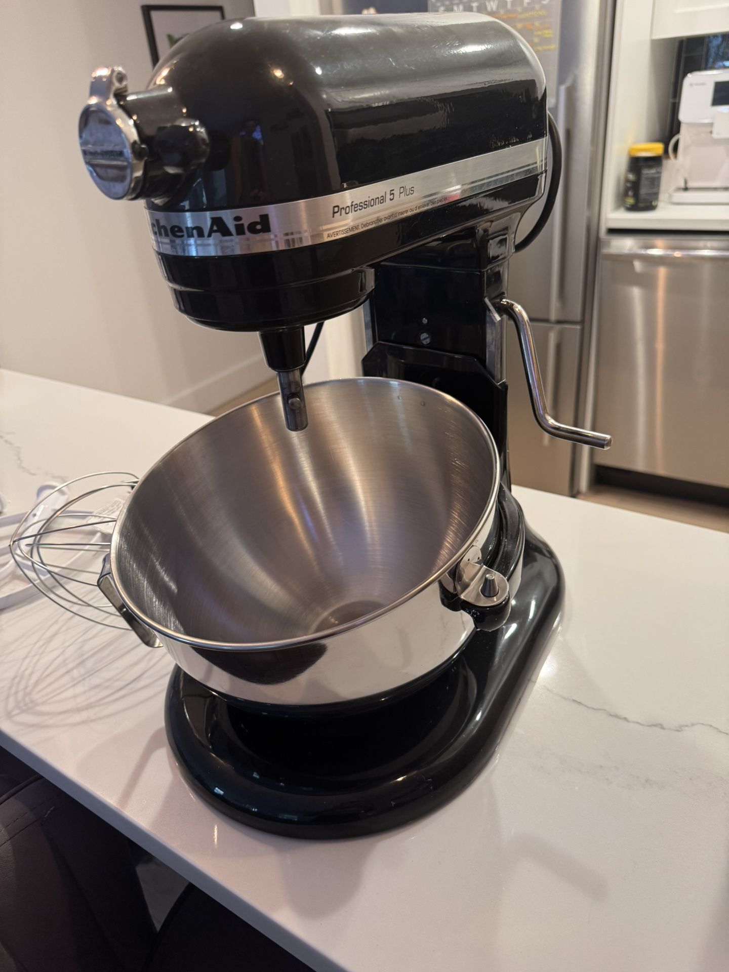 KitchenAid 5-Qt Stand Mixer – Lightly Used – Onyx Black
