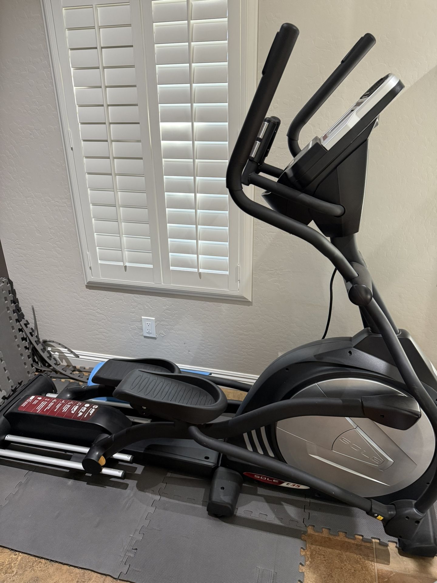 Sole Elliptical E35