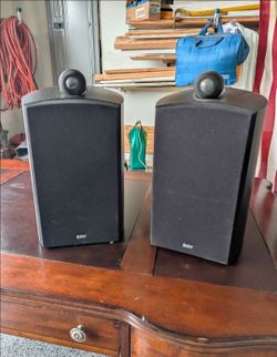 Bowers and Wilkins Nautilus 805 Book Shelf Speakers