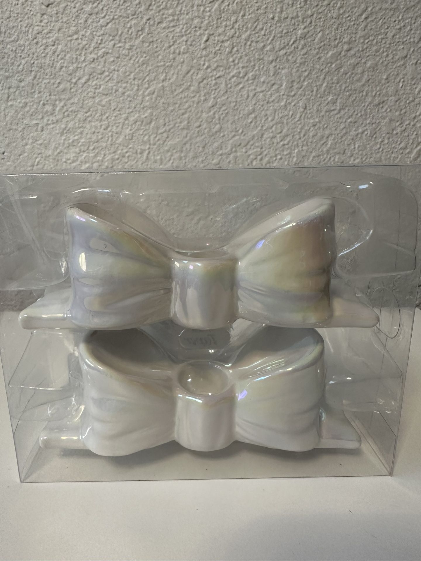 Bow Candle Holder