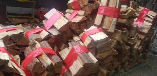  Bundles Of Dry-Seasoned Firewood (Ask About Delivery)