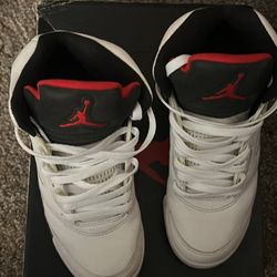 Jordan 5s ( fire red ) 6.5 youth