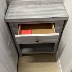 2 Table With Drawer