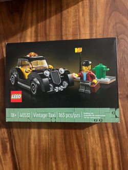 LEGO Icons Vintage Taxi (Set 40532)