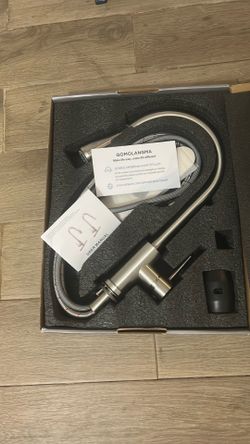Kitchen faucet