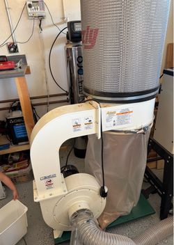 Canister dust collector