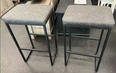Backless Bar Stools Set of 2 - Grey Faux Leather Seat, Black Metal Frame - Modern
Counter Height