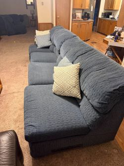 Sectional Sofa with Hide-A-Bed - Ravensdale
