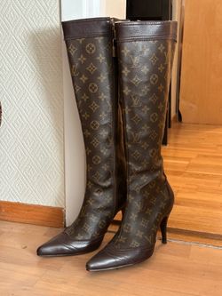 Rare Vintage Louis Vuitton Monogram Knee-High Boots – Size 40