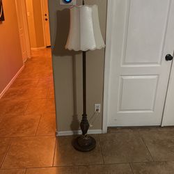 Bedroom Or Living Room Vintage Lamp !