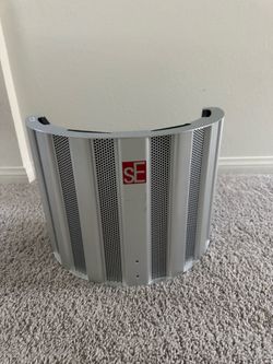 Vocal Isolation Shield
