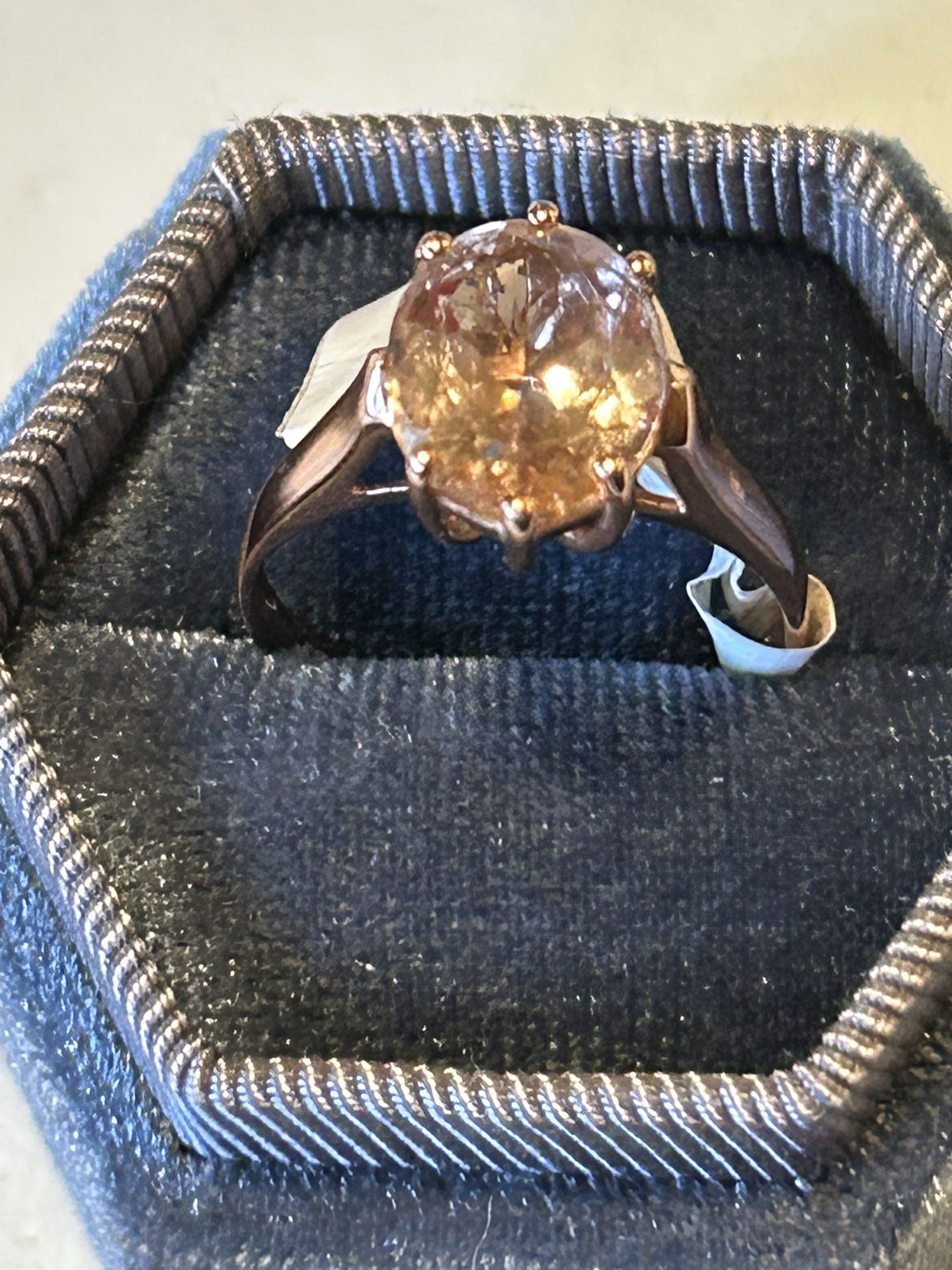14k Rosegold  Ring With Gemstone Sz9