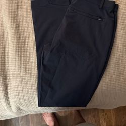 Brady Structure Stretch Dark Sapphire 32