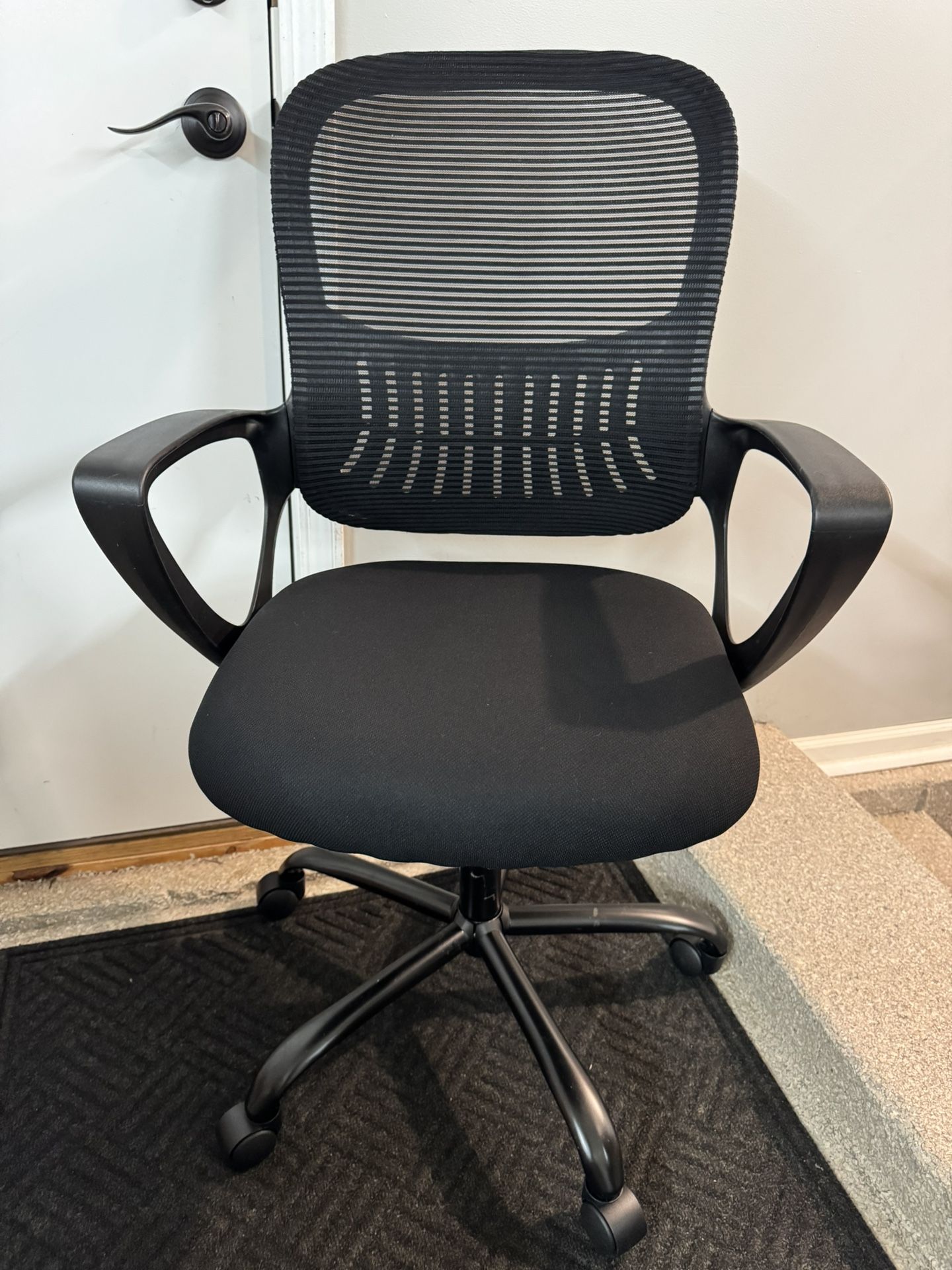 Brand New Black Mesh Back Height Adjustable Reclining Ergonomic Office Chair