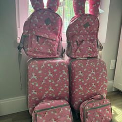 Kid's Carry-On 4Piece Luggage Set (2)