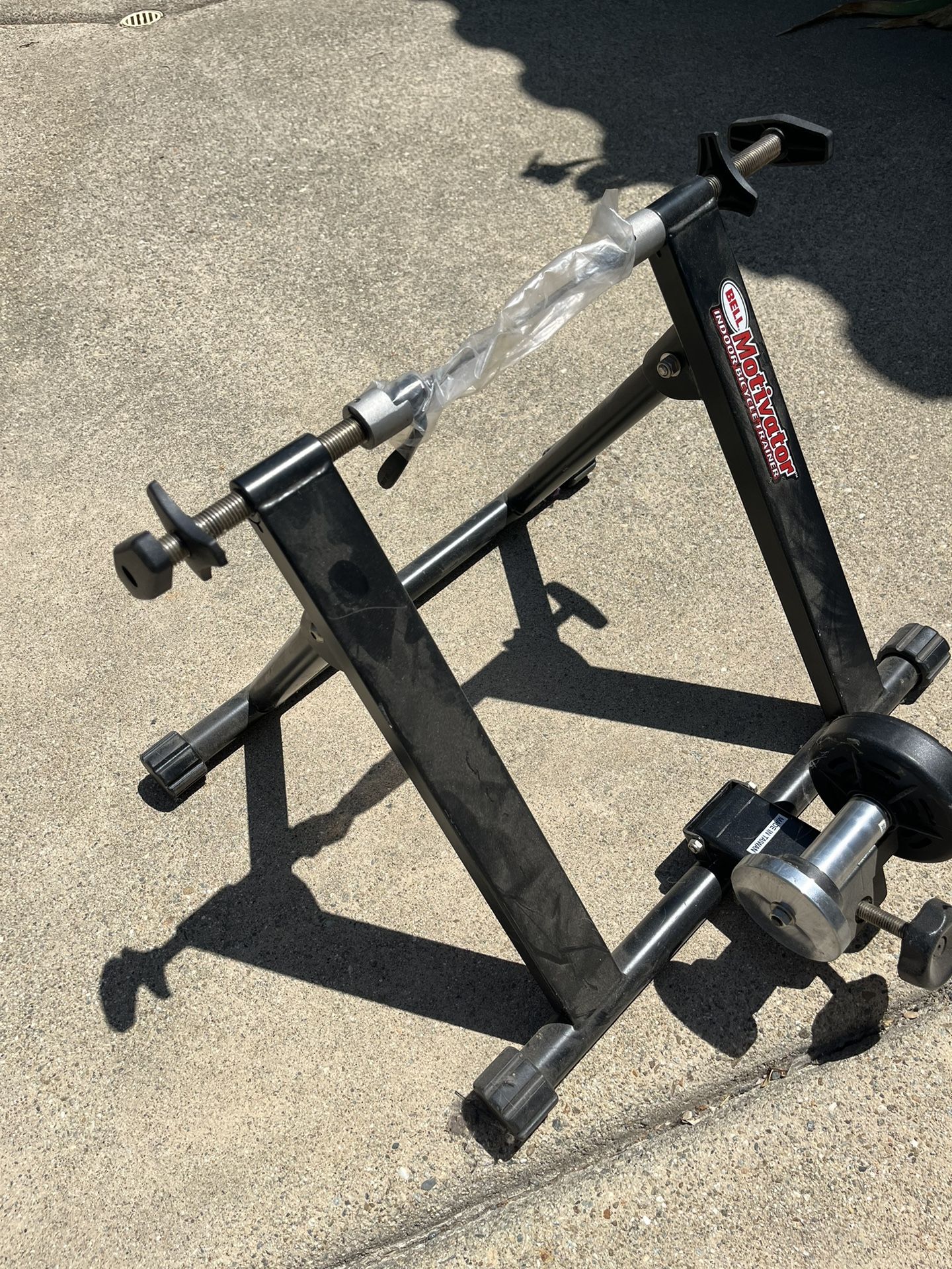 Bell Motivator Indoor Bicycle Trainer