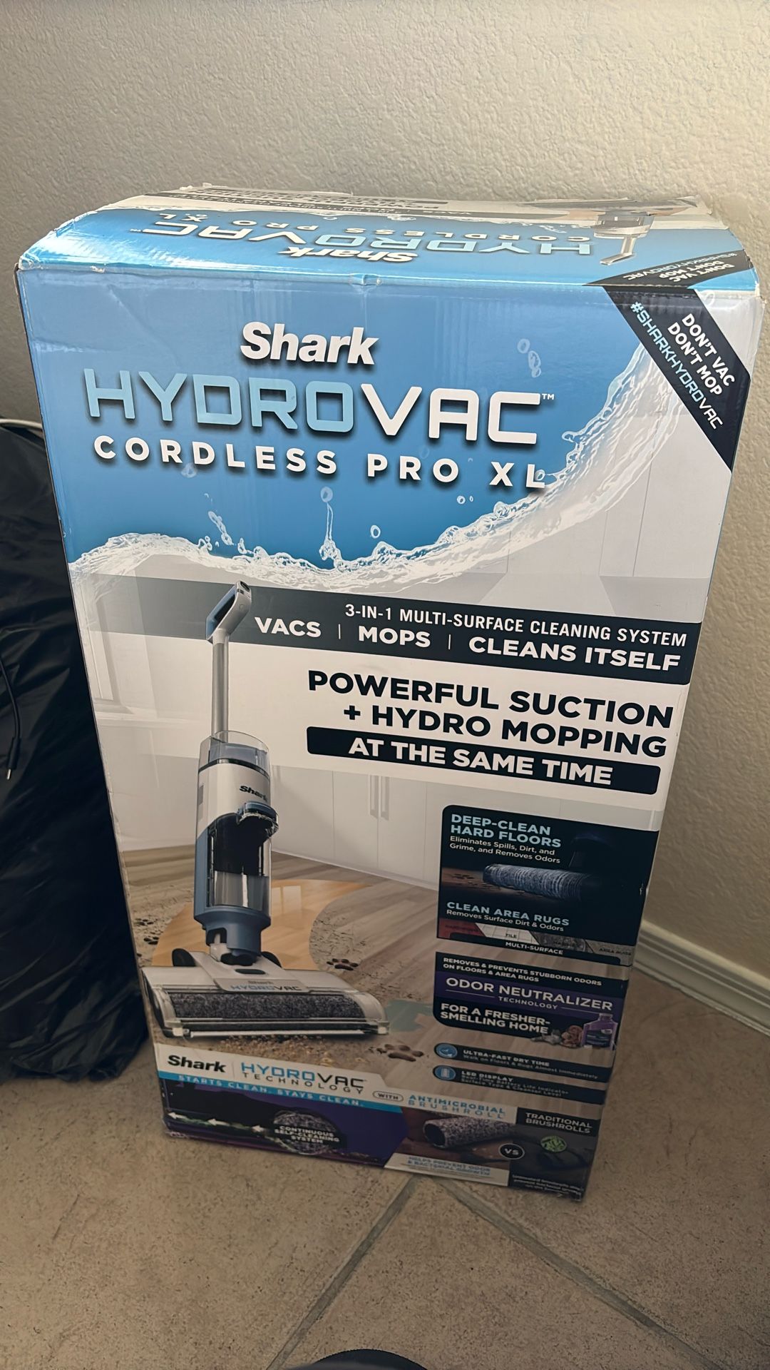 SHARK HYDRO VAC CORDLESS PRO XL. NEW