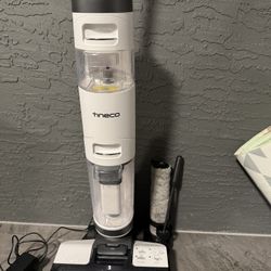 Tineco i Floor Vacuum and Mop