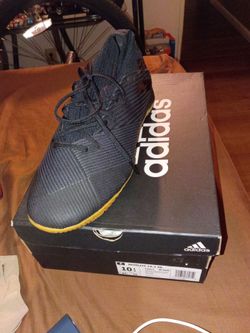Adidas shoes size 10 1/2