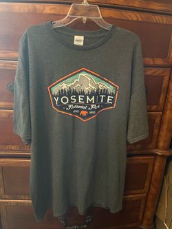Yosemite National Park 2XL Men’s Charcoal T-Shirt