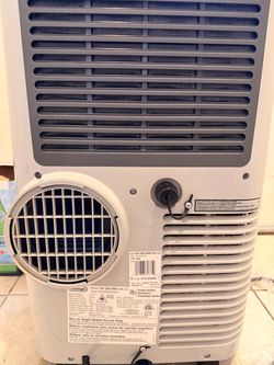 De’Longhi Pinguino Compact Arctic Whisper Portable Air Conditioner, Model PACEM375WRC-6ALLG.