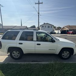 2002 Chevy trailblazer LS 