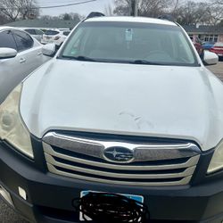 211 Subaru Outback 