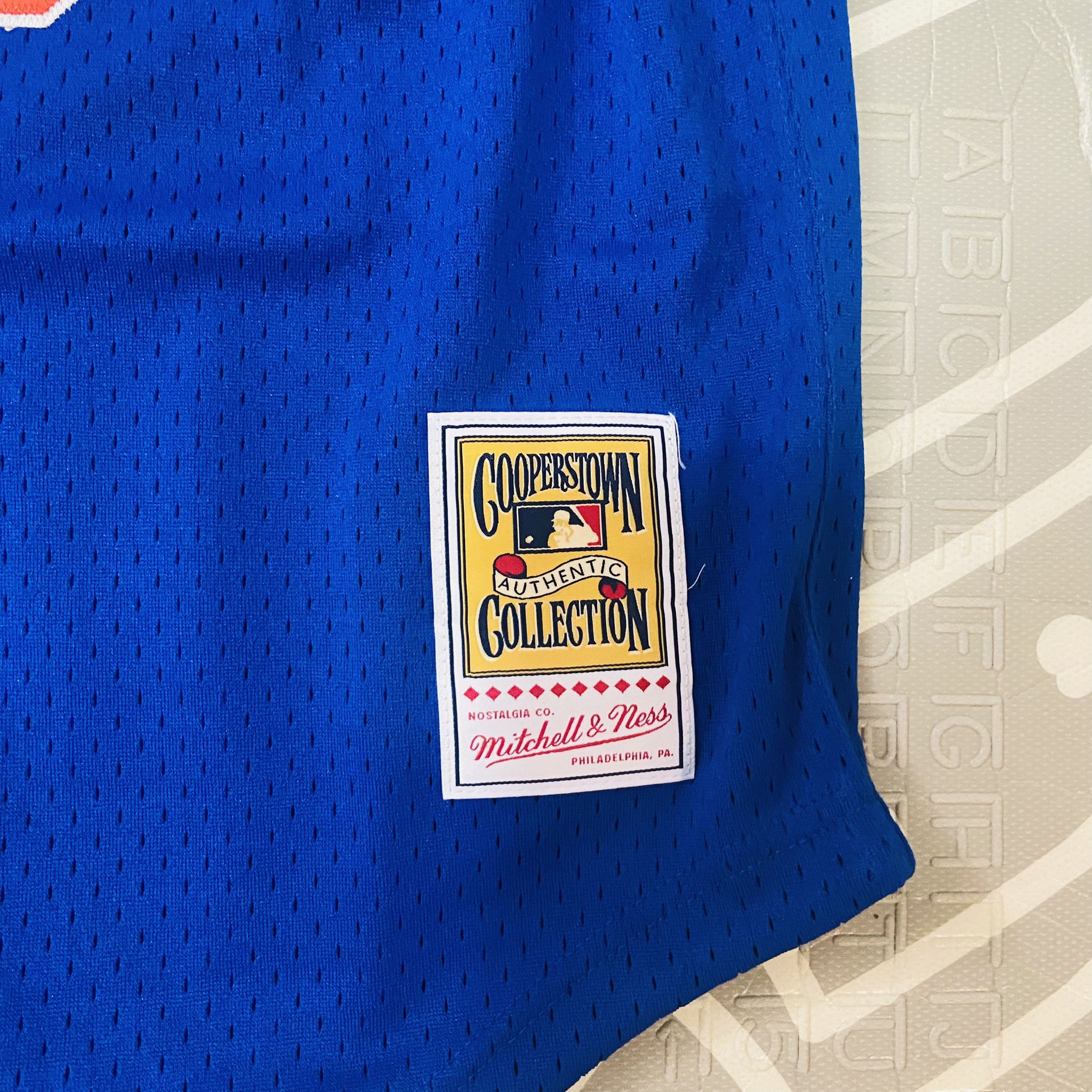 Mitchell And Ness New York Ny Mets Vintage Bomber Varsity Jacket for Sale  in New York, NY - OfferUp