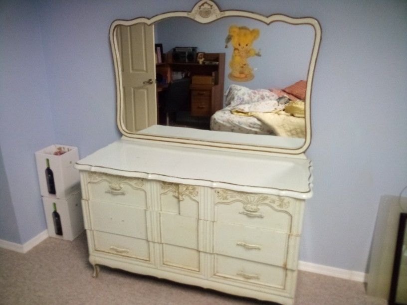 Solid Wood Dresser