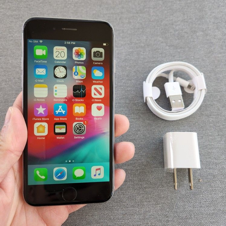 iPhone 6 - UNLOCKED - Like New