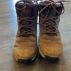 Timberland Women’s Mt. Maddsen Hiking Boots - Size 9.5