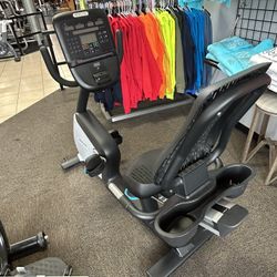 Precor Rbk835 Recumbent Bike.  