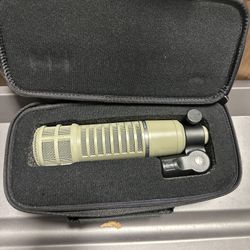 Electro-Voice RE20 Wired Dynamic Microphone