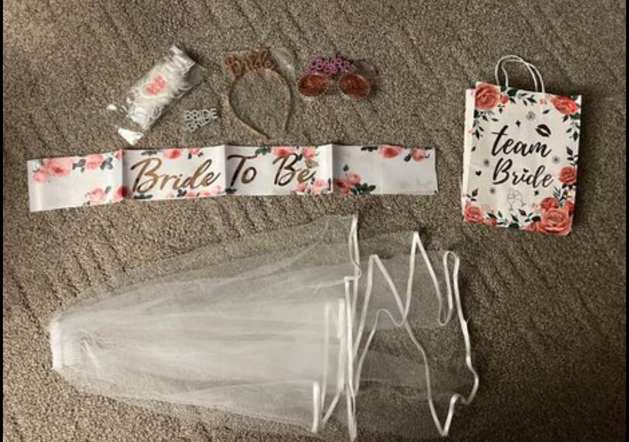 Bachelorette Party Set