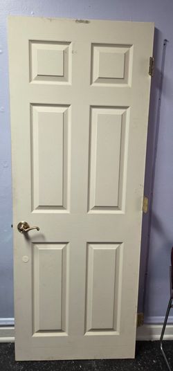 6-Panel Interior Door with Brass Lever Handle