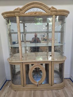 VINTAGE CHINA CABINET