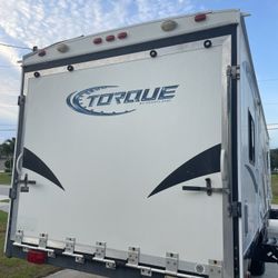 2012 Toy Hauler 27”