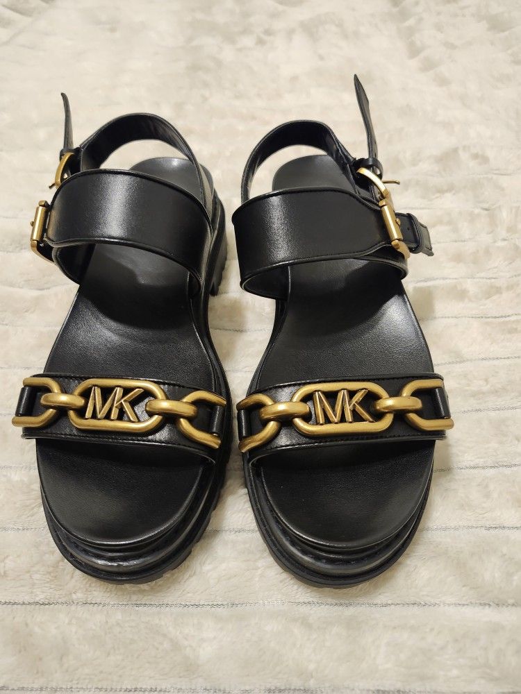 Sandalias MICHAEL KORS SIZE 6.5M
