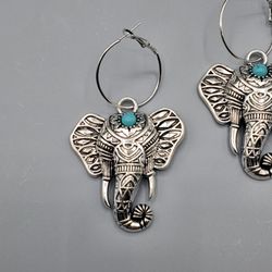 Boho Ethnic Elephant Chaped Earrings 