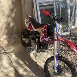 125cc Apollo Dirt bike 