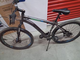 Schwinn mountain bike