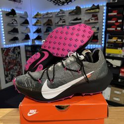 NIKE OFF WHITE VAPOR STREET SIZE 11.5 MENS