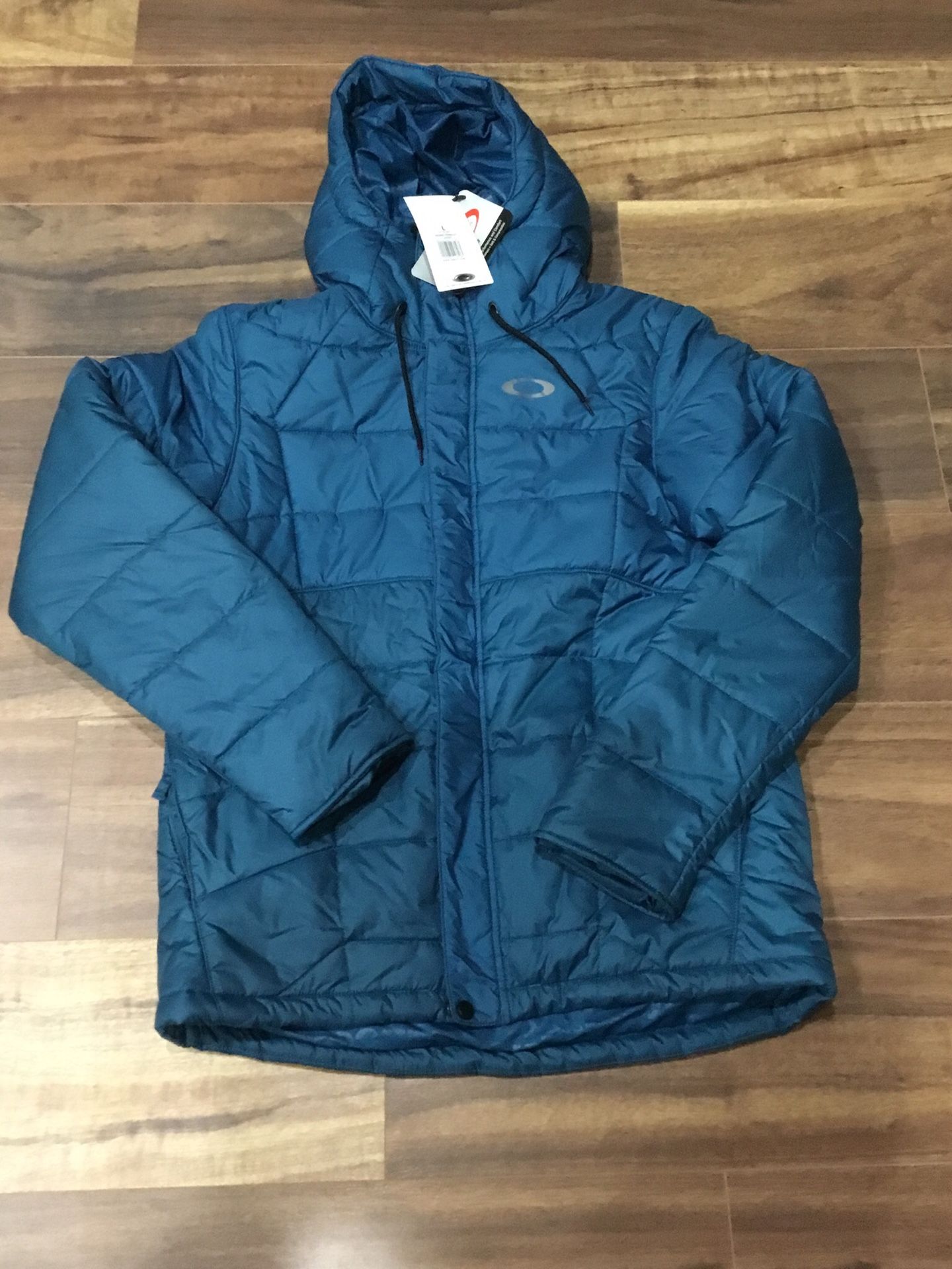 Oakley Down Jacket (NEW) Patagonia