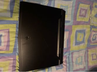 Alienware 17 R15