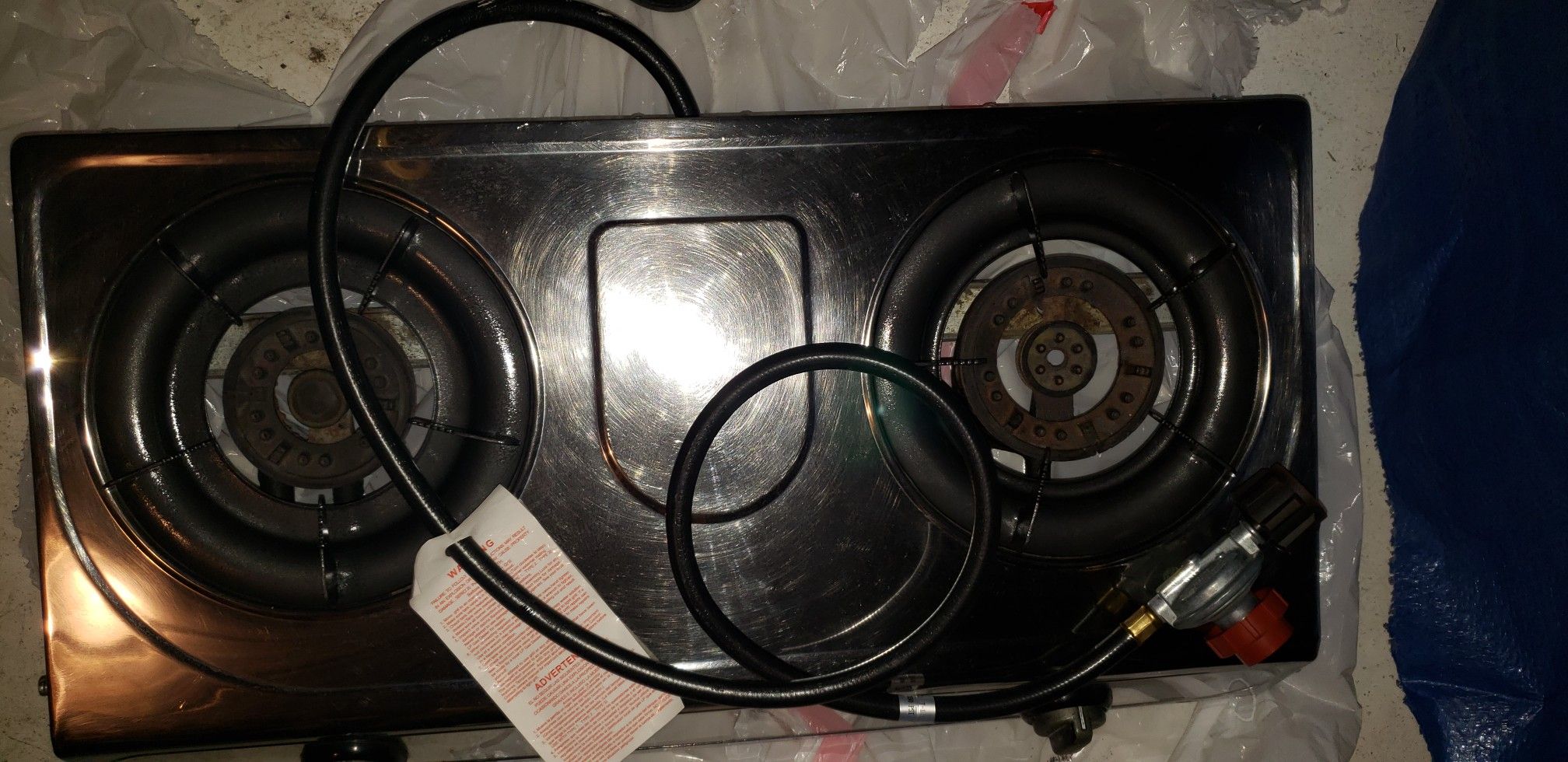 2 burner propane stove with gas regulator