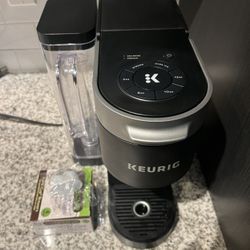 Keurig K-Supreme K-Cup Coffee Maker + Reusable Filters
