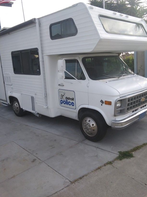 1980 Chevy Lindy Motorhome