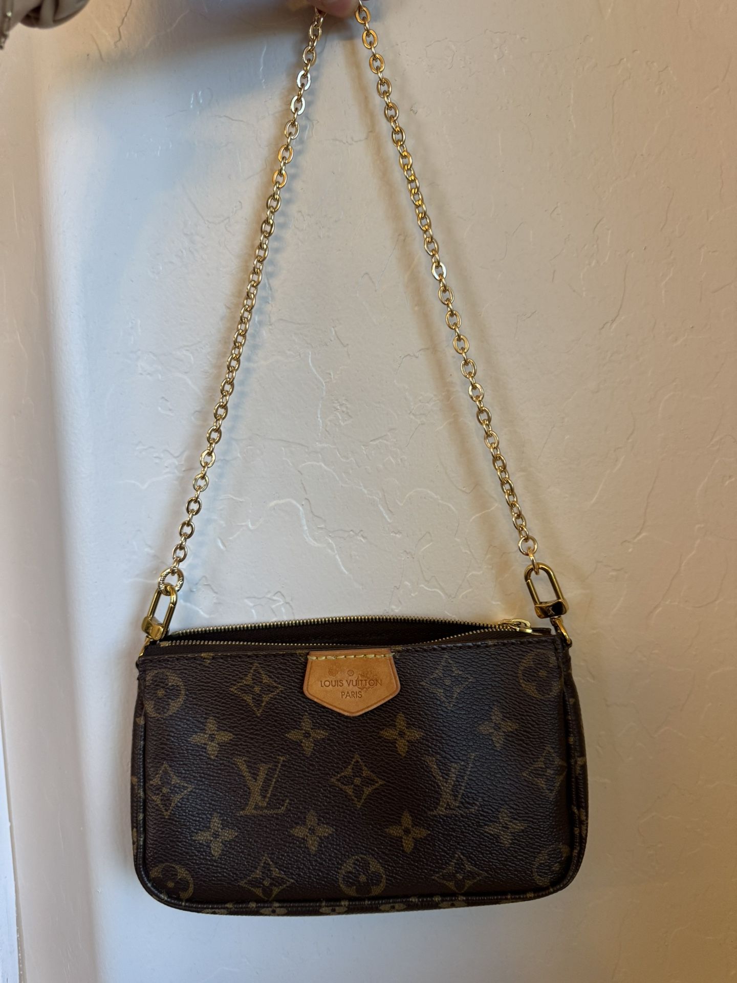 Louis Vuitton Small Pochette